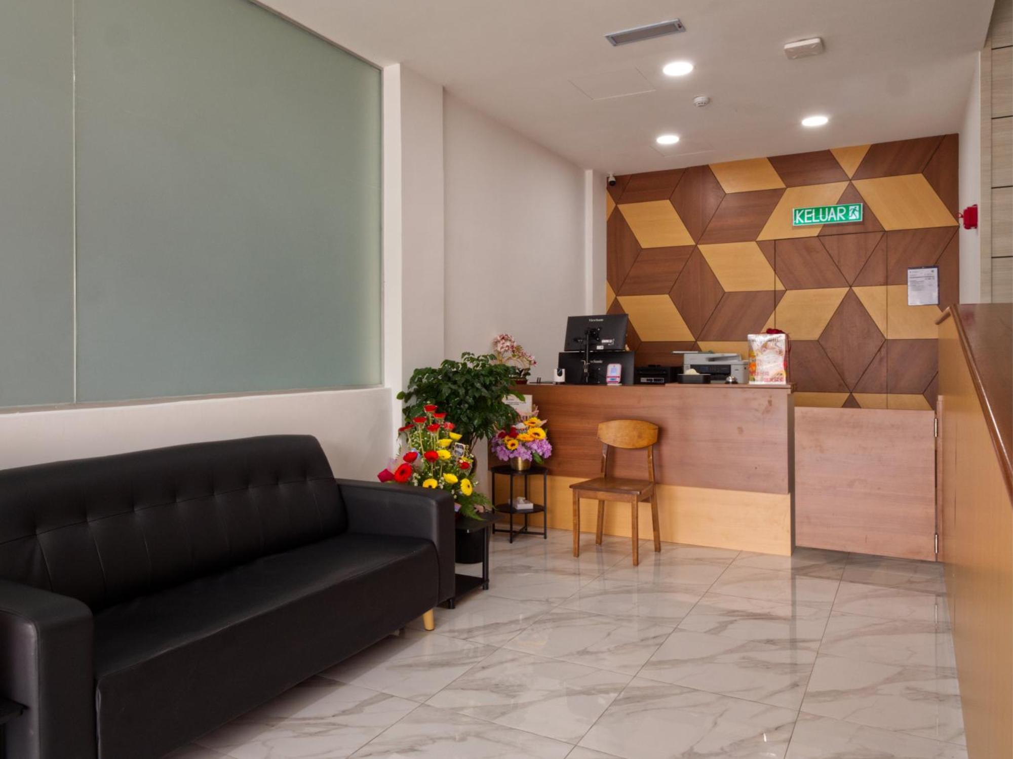 Weiss Hotels Kepong Baru Kampong Jawa Tengah Экстерьер фото