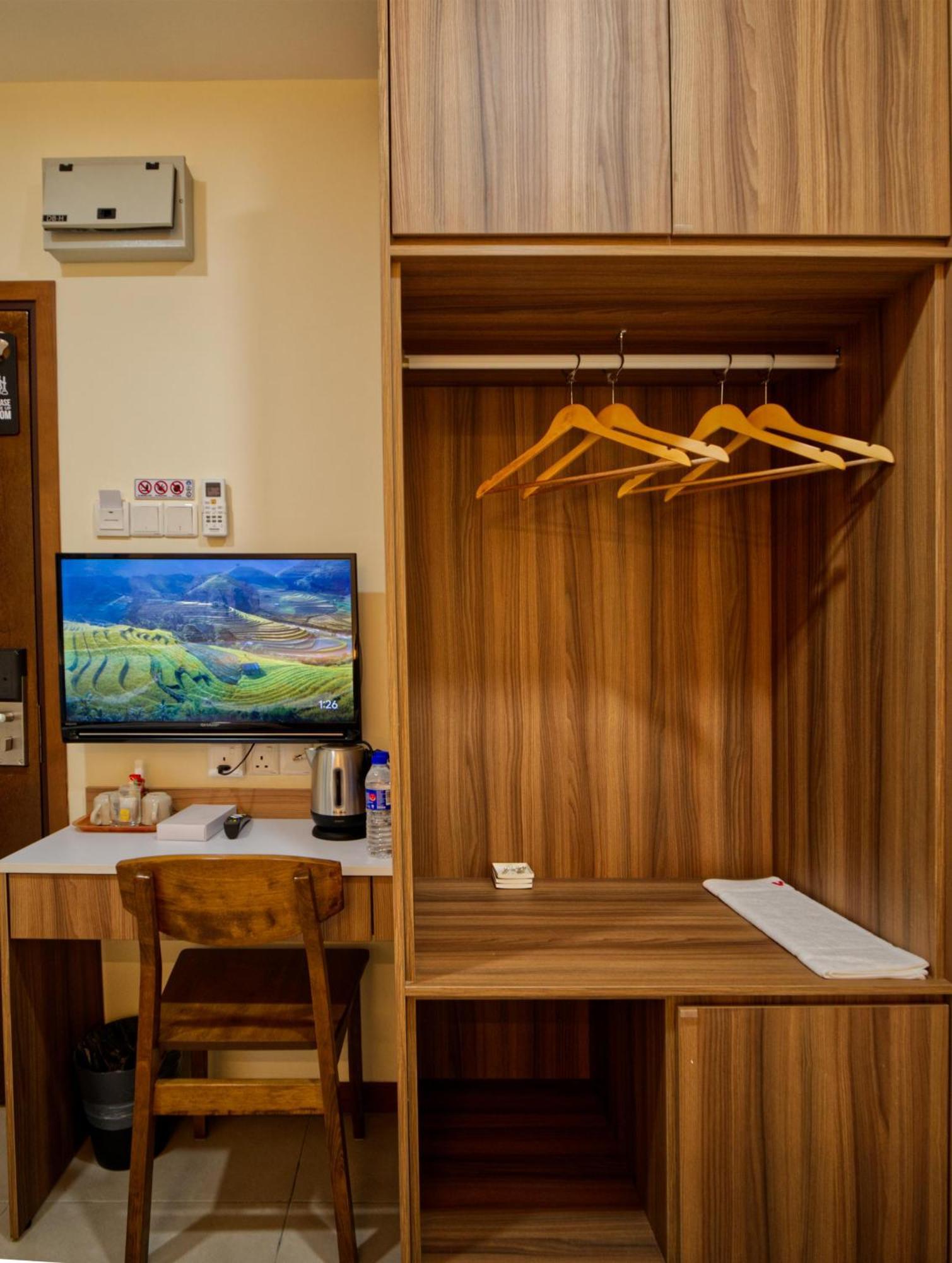 Weiss Hotels Kepong Baru Kampong Jawa Tengah Экстерьер фото