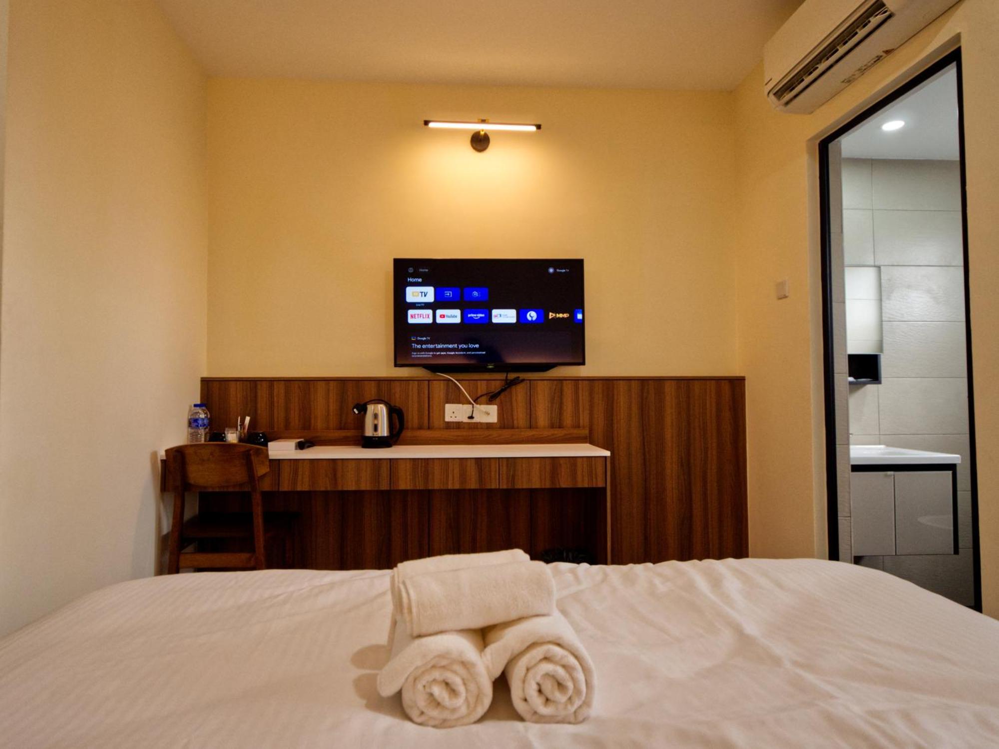Weiss Hotels Kepong Baru Kampong Jawa Tengah Номер фото