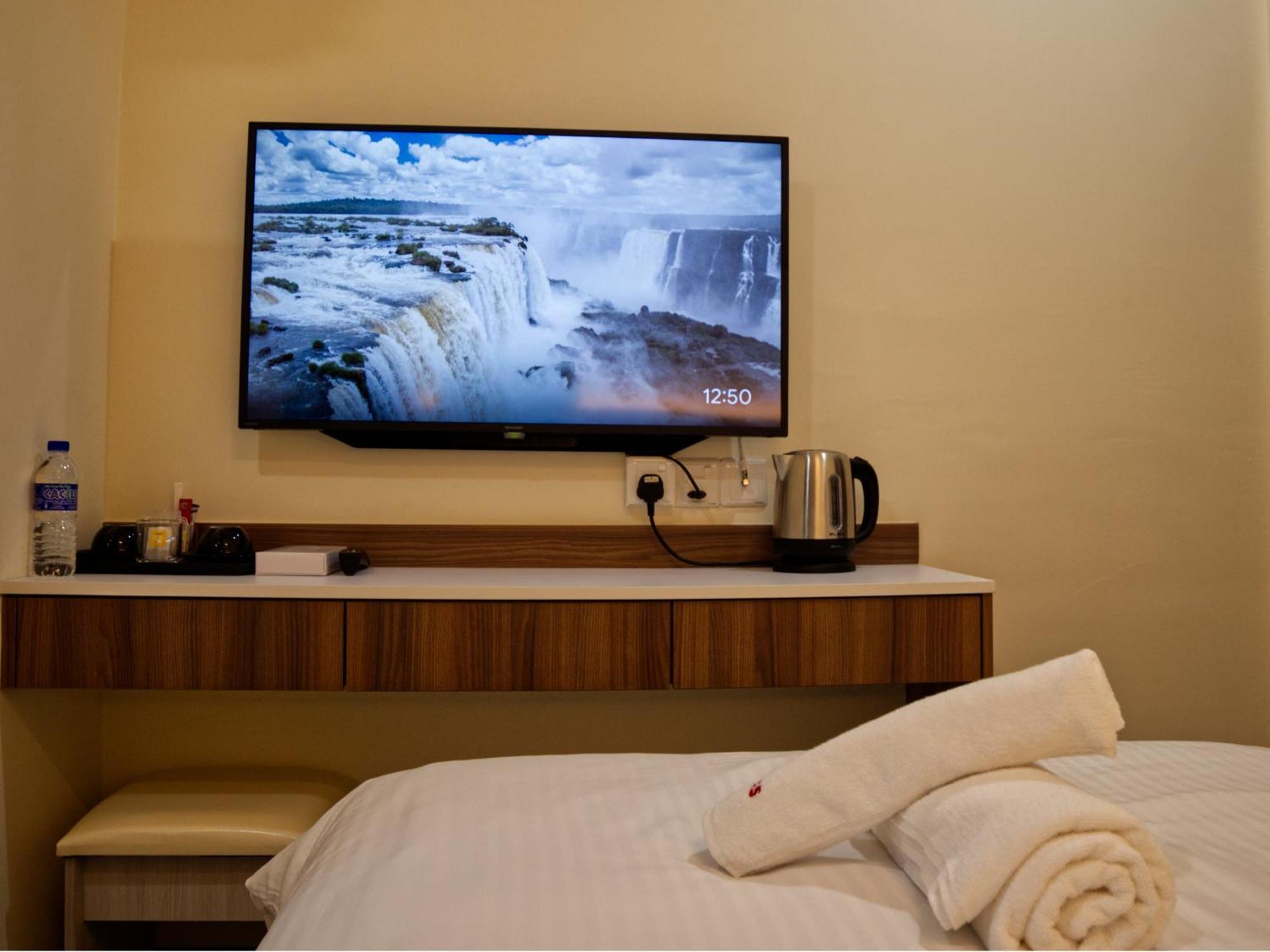 Weiss Hotels Kepong Baru Kampong Jawa Tengah Номер фото