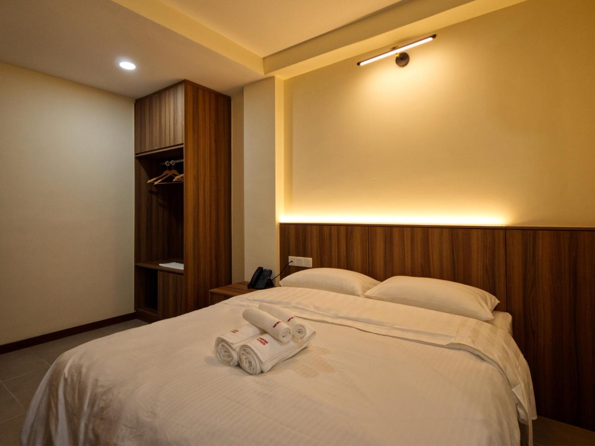 Weiss Hotels Kepong Baru Kampong Jawa Tengah Экстерьер фото